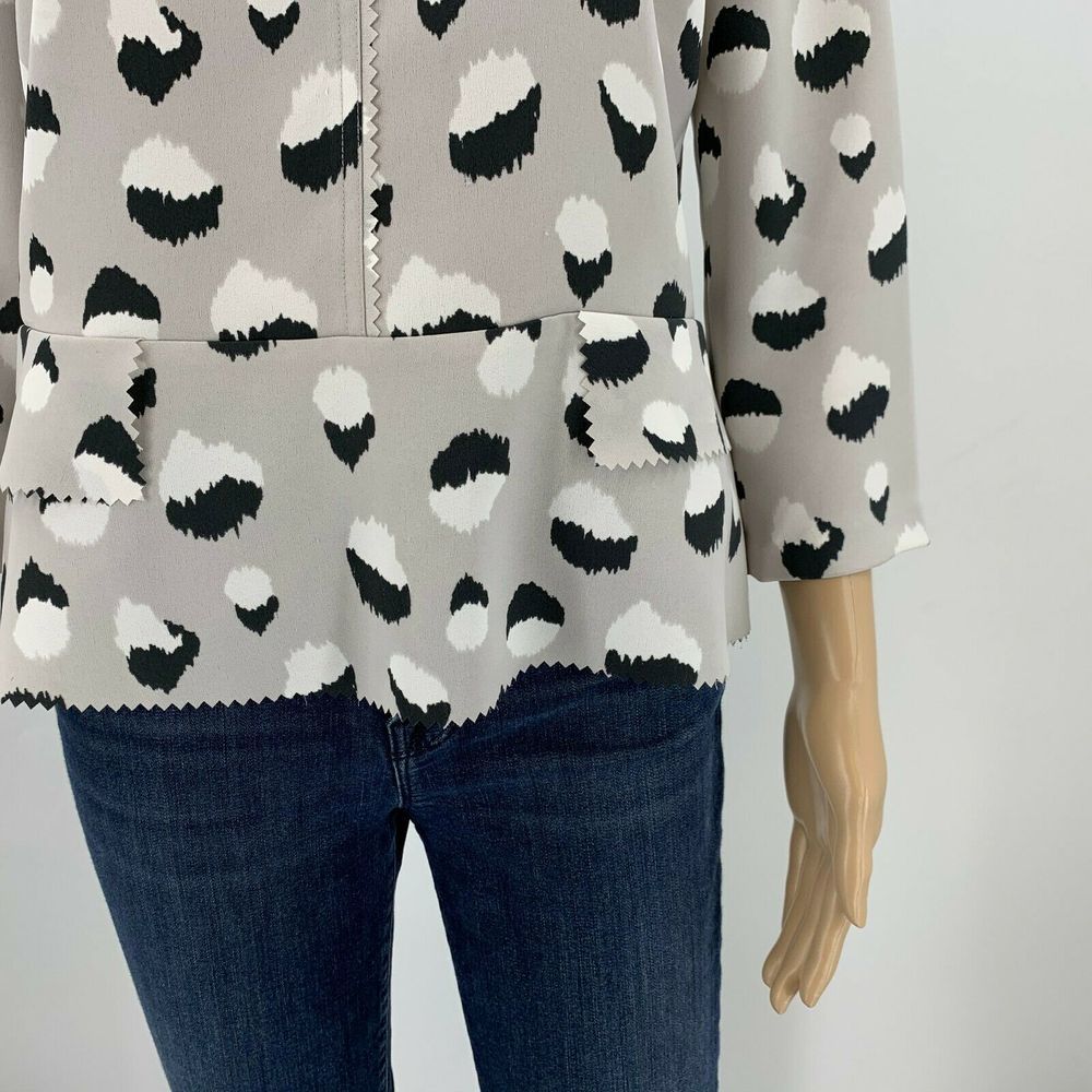 Banana Republic Peplum Blouse Size XS Gray Top - Picture 3 of 8